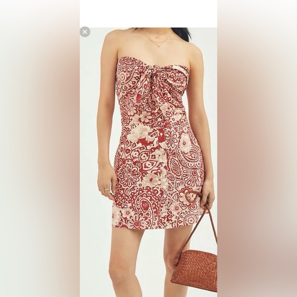 Anthropologie Dresses & Skirts - Anthropologie Red and White Mini Dress